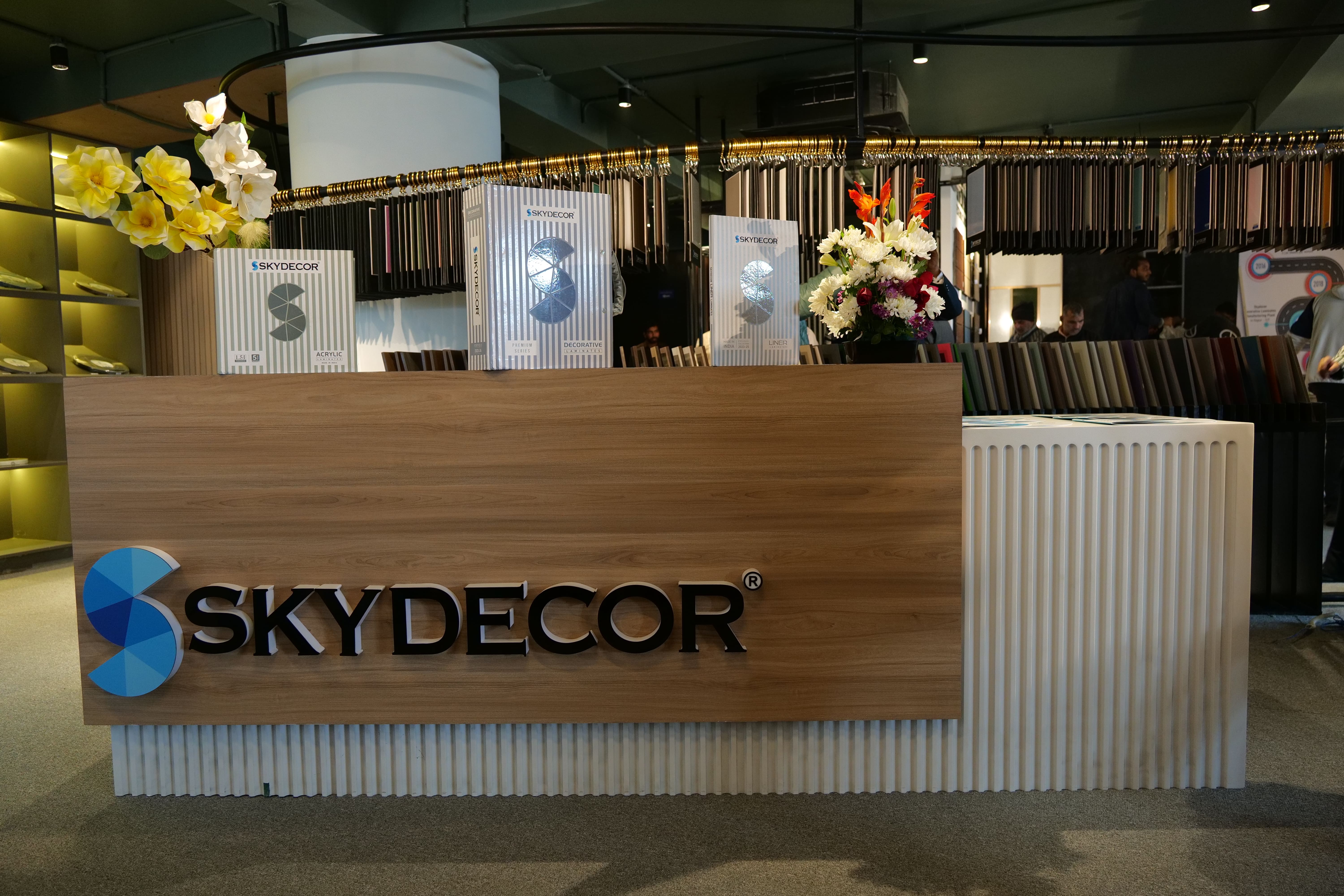 Kirti Nagar, Delhi, 110015